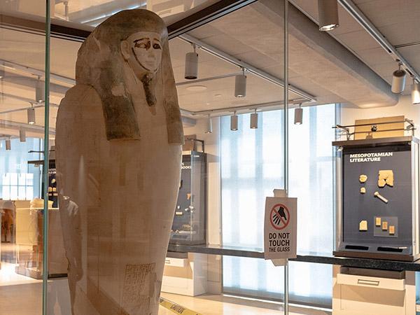 Egypt and Mesopotamia Exhibit; Yale Peabody Museum